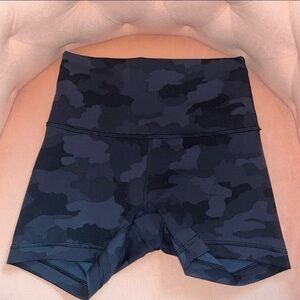 Lululemon Athletica Grey Camo Bike Shorts